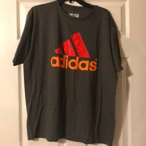 Adidas t-shirt